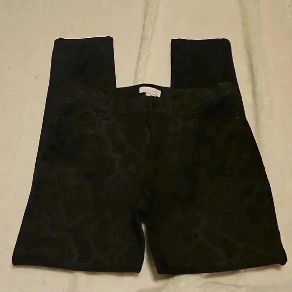 Cache Jeans - Picture 1 of 7